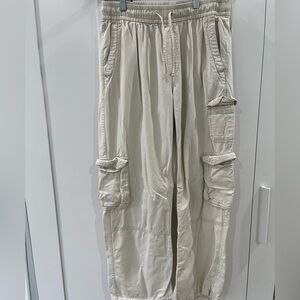 Old navy wide leg cargo pants size small